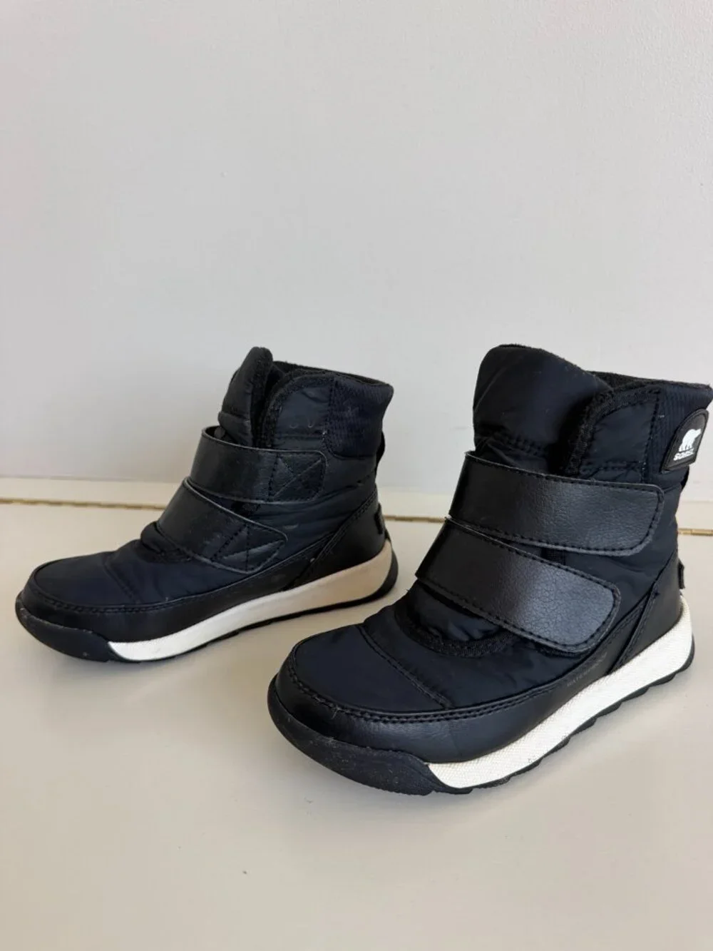 SOREL Whitney II Strap Waterproof Winter Snow Boots Kids Size 12 Black